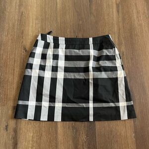 Burberry Black and White Check Mini Skirt